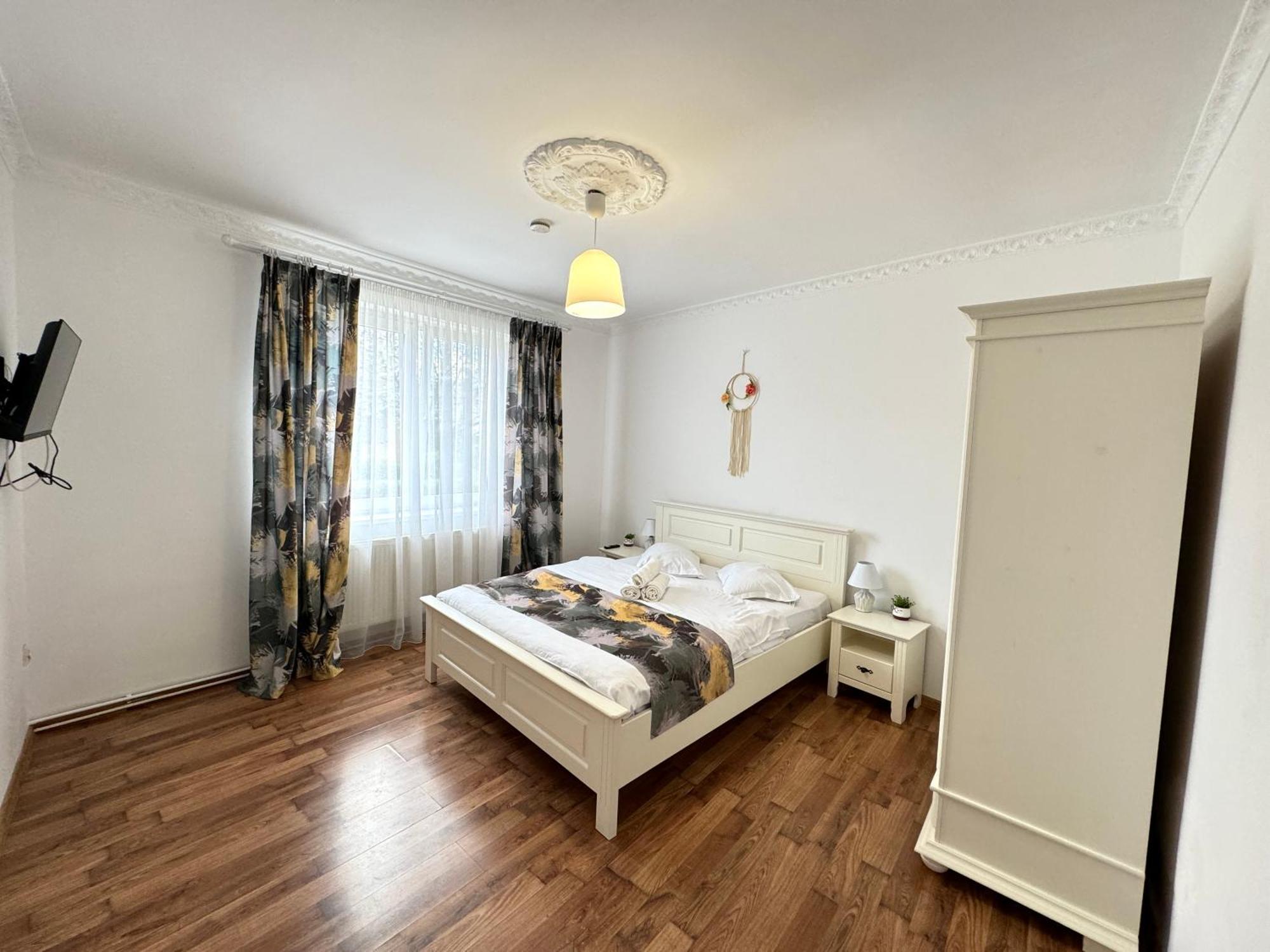 Flh - Mira Apartments Sibiu Exterior photo